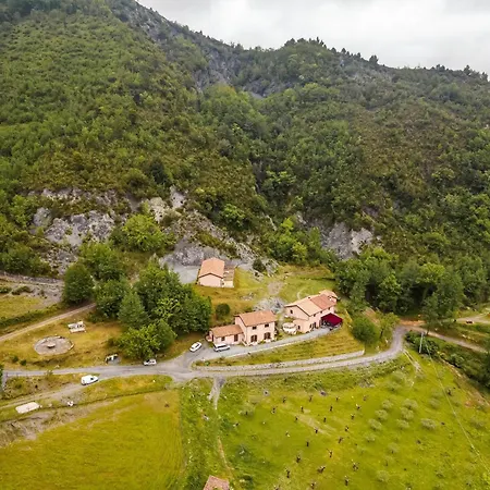 ファームステイ Terrerosse Di Massadita